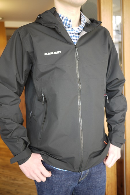 MAMMUT Convey Tour HS Hooded Jacket AF補強されたひさし付きフード