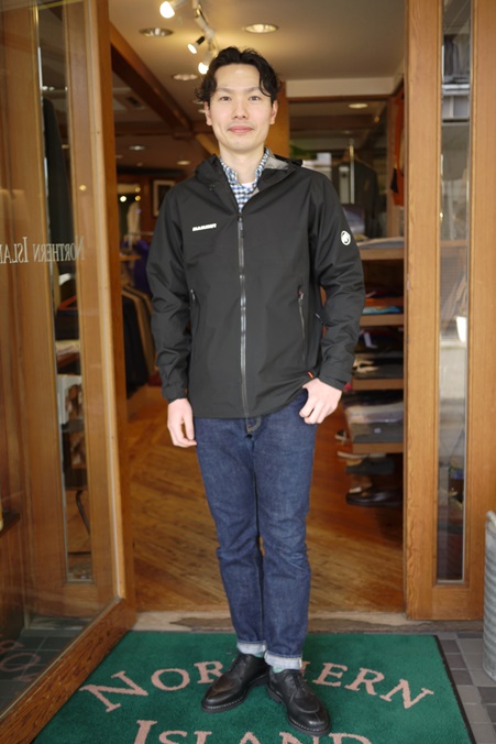 MAMMUT Convey Tour HS Hooded Jacket AF補強されたひさし付きフード